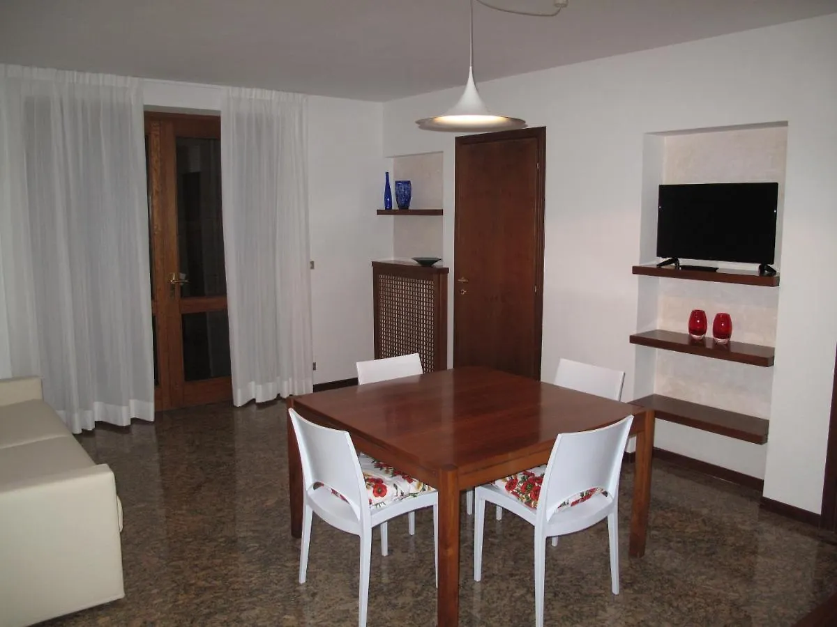 Apartment Appartamento Villa Alea Bardolino Italy